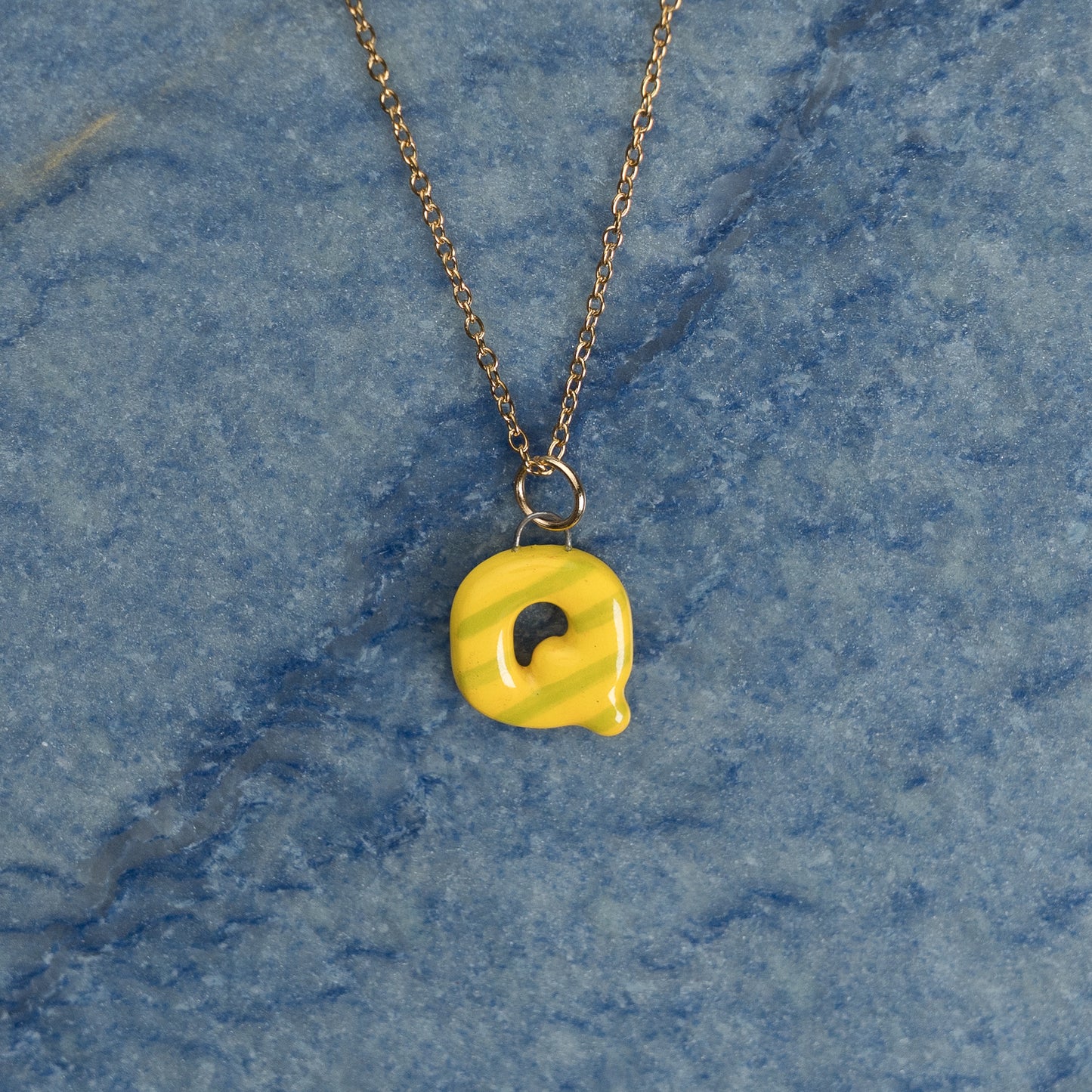 Ciondolo letterina