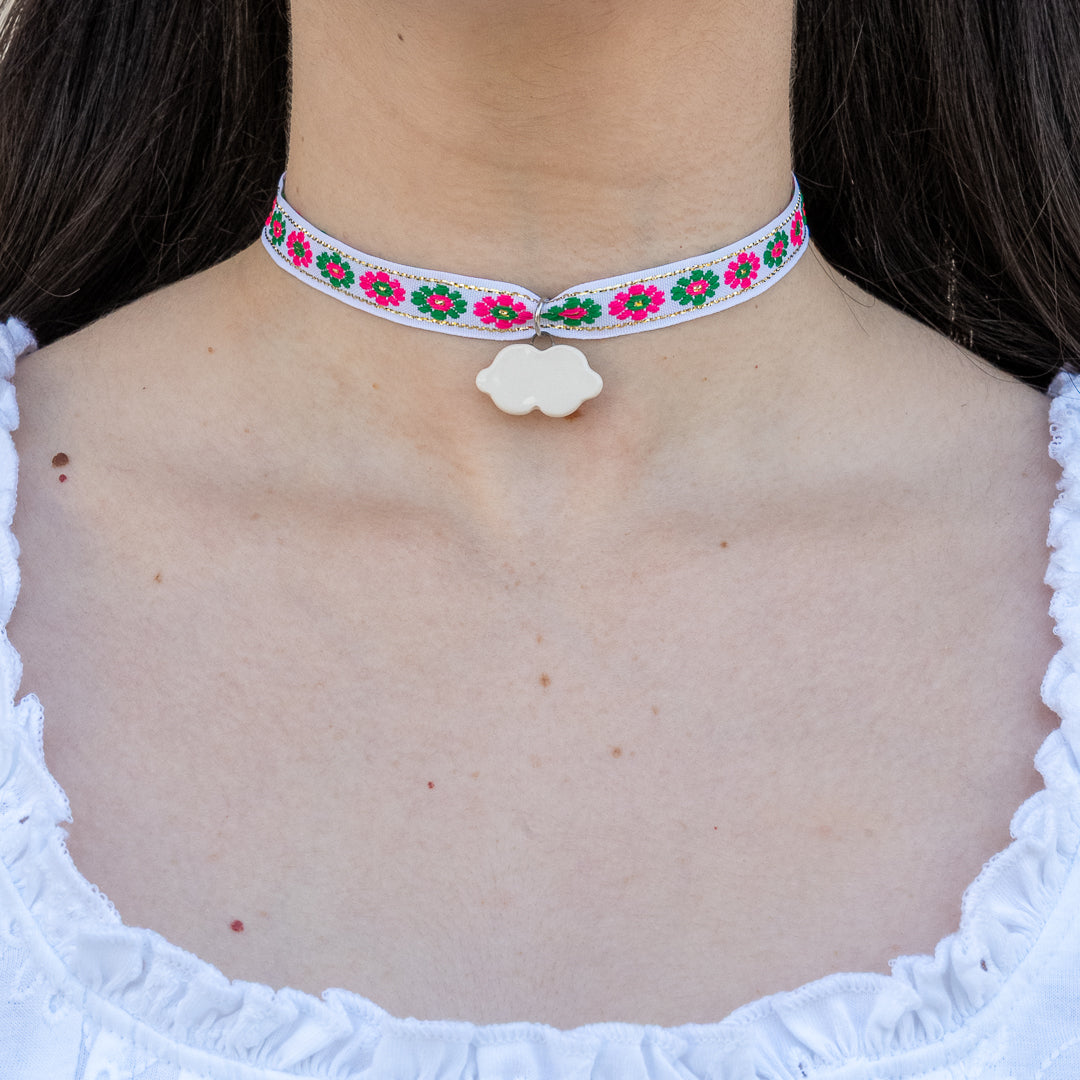 Choker con ciondolo nuvoletta