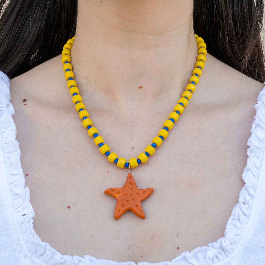Collana con stella marina arancione