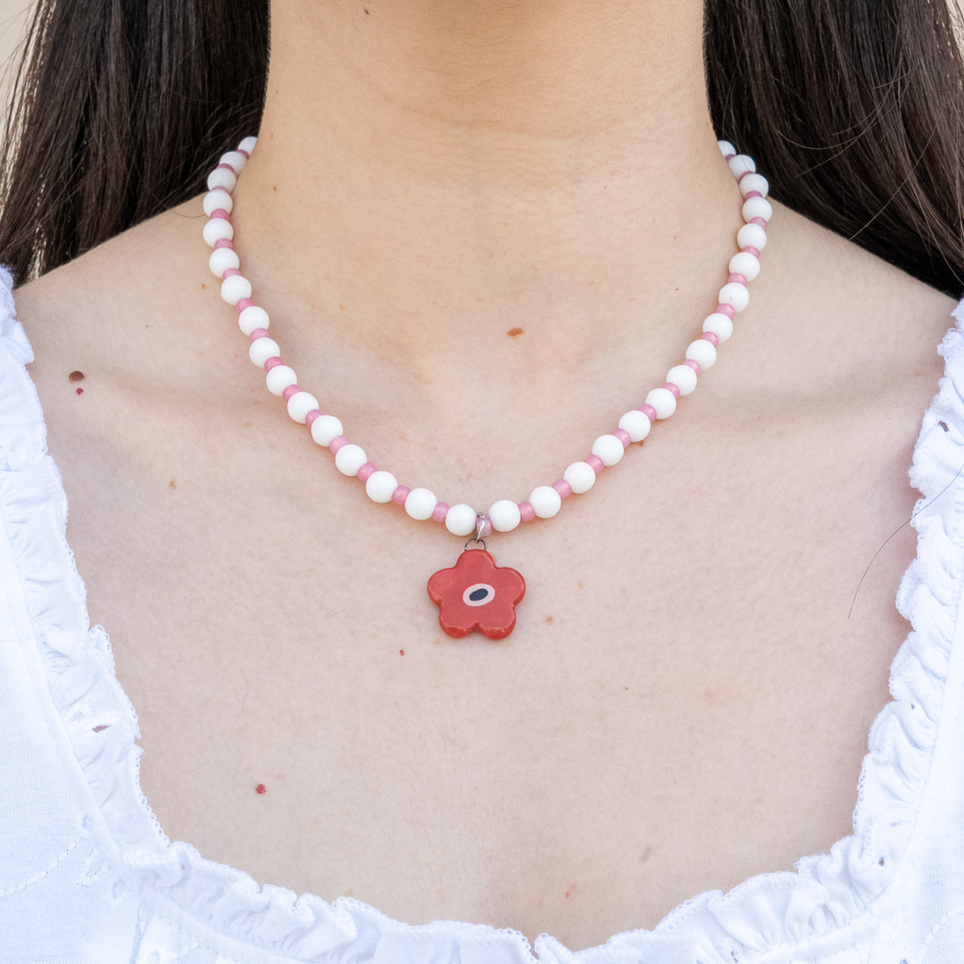 Collana con ciondolo fiore rosso