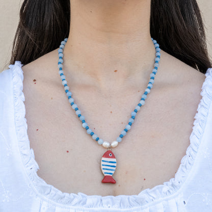 Collana con pesce bianco a righe