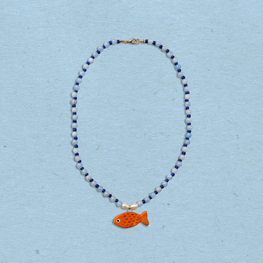 Collana con pesce arancione