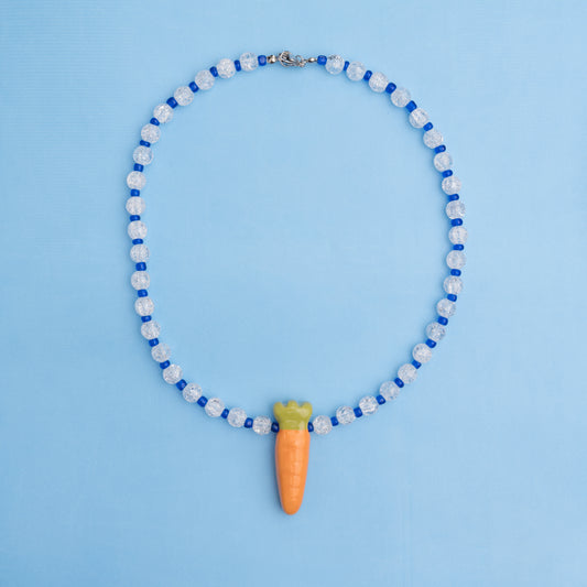 Collana con carota gigante