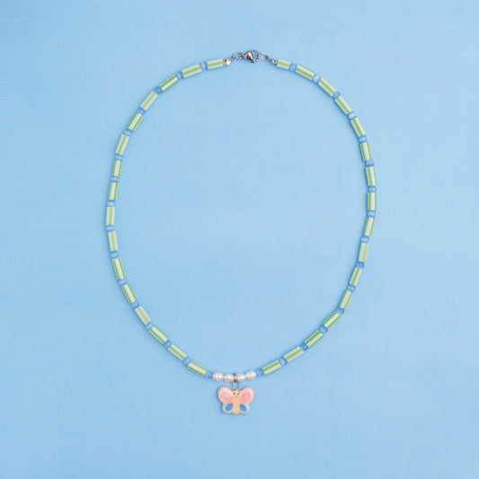 Collana con ciondolo farfalla