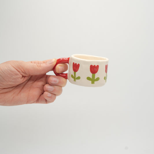 Tazzina con tulipani