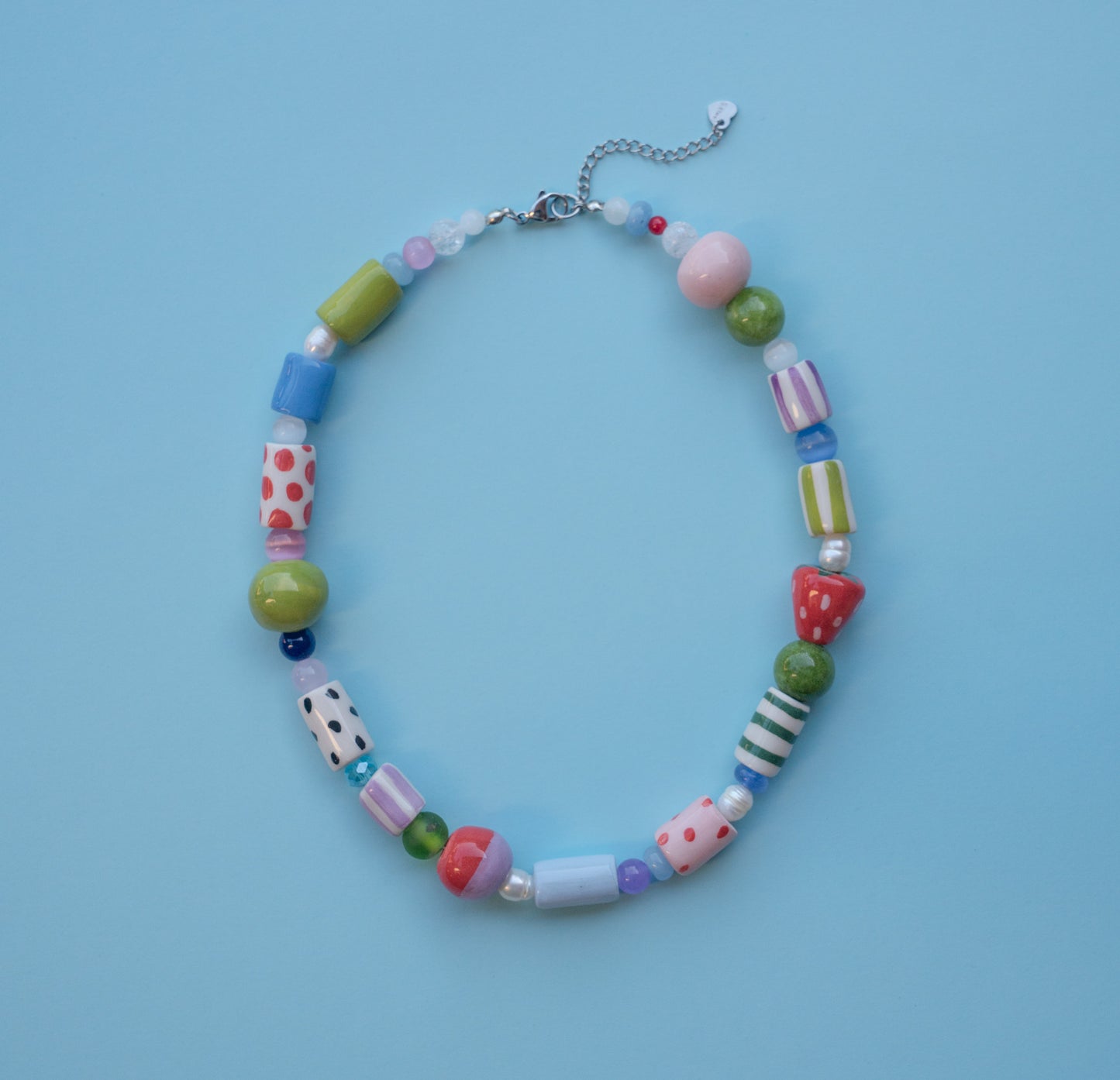 Collana con perline in ceramica