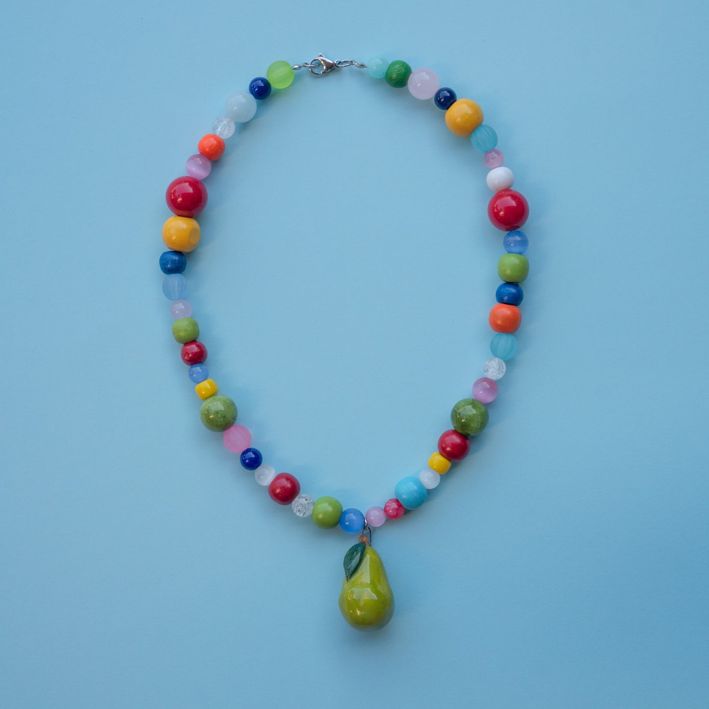 Collana colorata con pera gigante