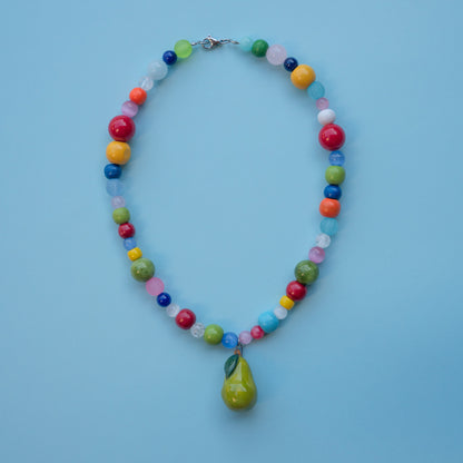 Collana colorata con pera gigante