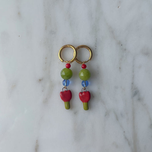 Orecchini con tulipani