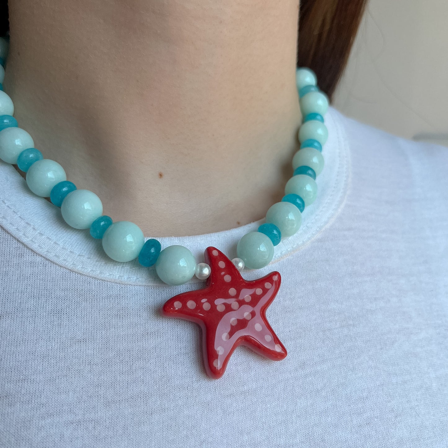 Collana con stella marina rossa