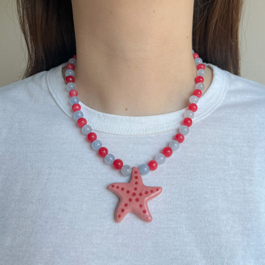 Collana con stella marina rosa