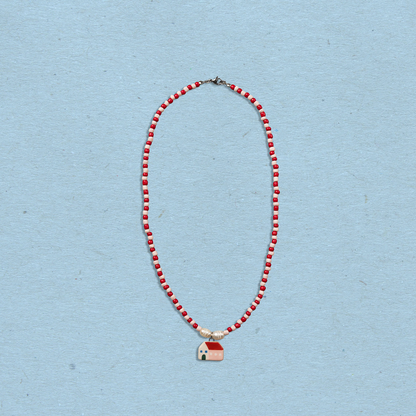 Collana con casetta