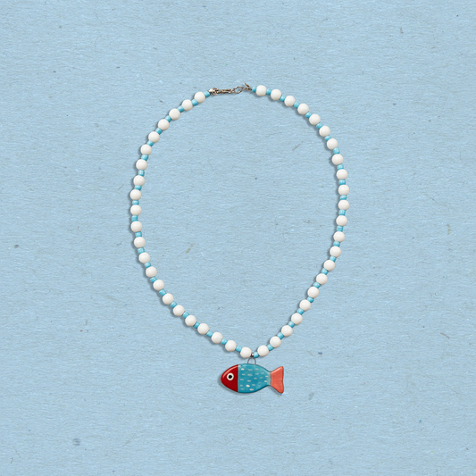 Collana con pesce azzurro