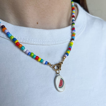 Collana colorata con anguria