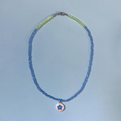 Collanina con fiorellino blu