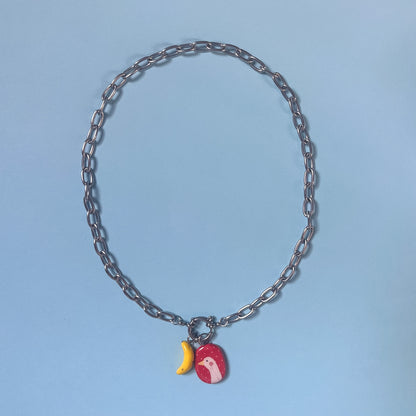 Catenella argento con ochetta rossa e banana