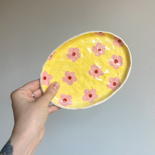 Piattino ovale a fiori