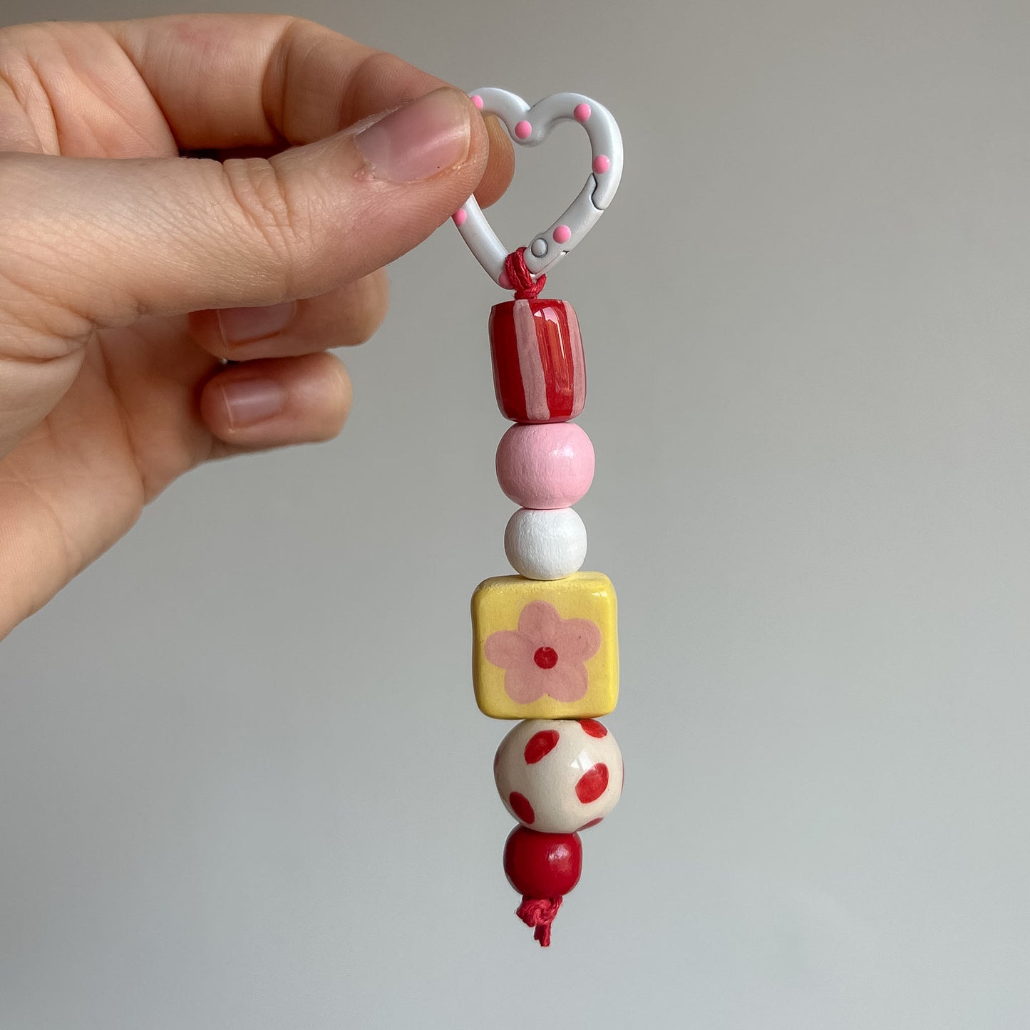 Bag charms con perline in ceramica