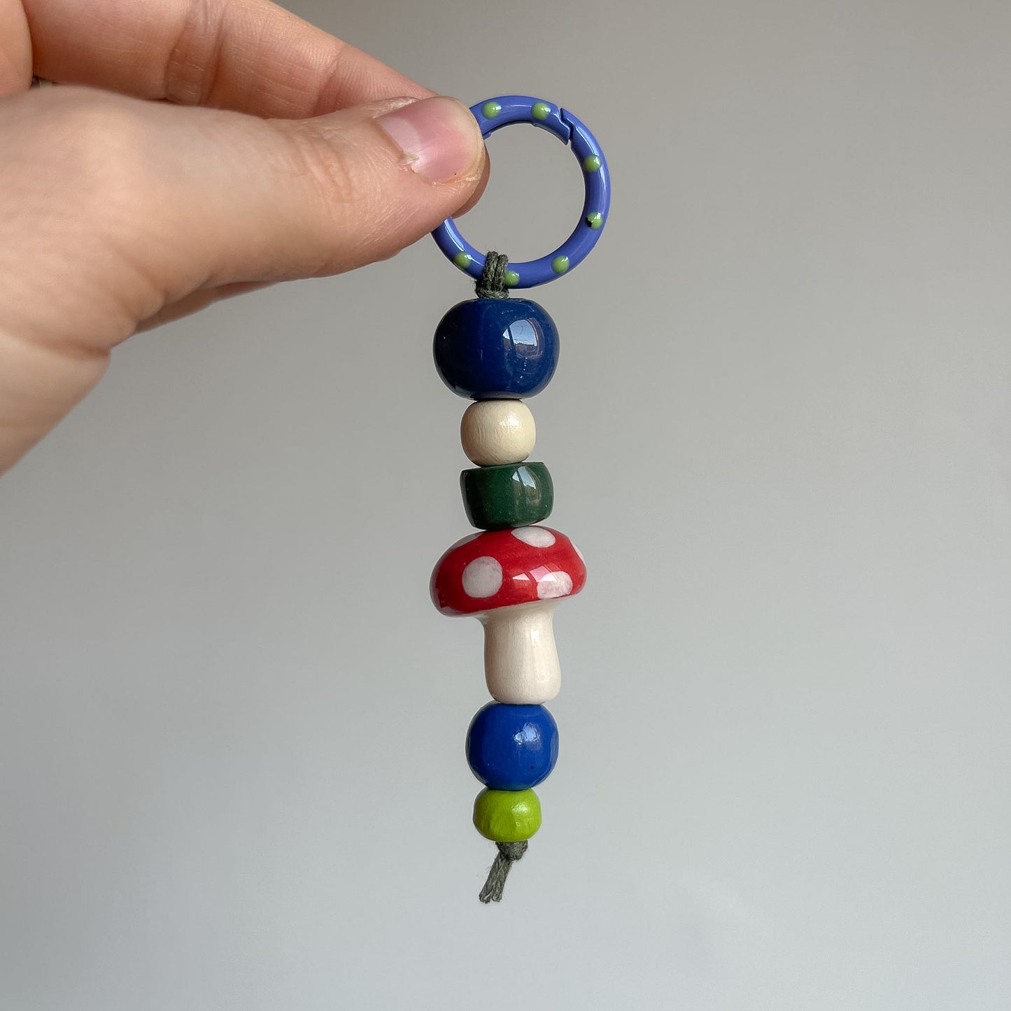 Bag charms con perline in ceramica
