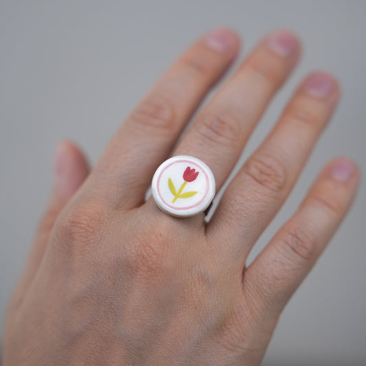 Anello tondo con tulipano