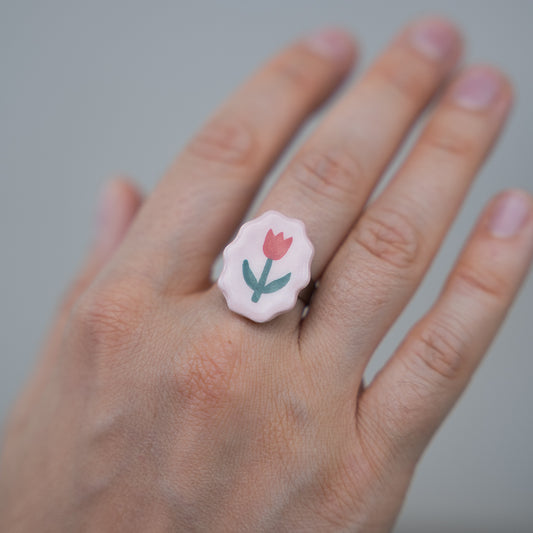 Anello rosa con tulipano
