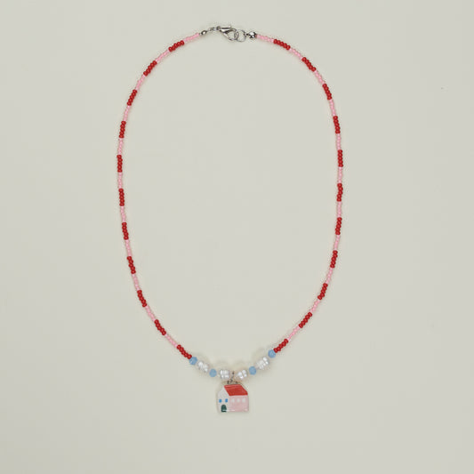 Collanina con ciondolo casetta