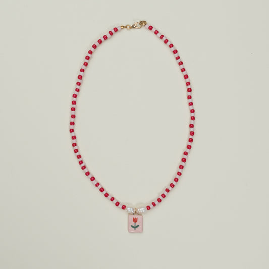 Collana di perline con ciondolo tulipano