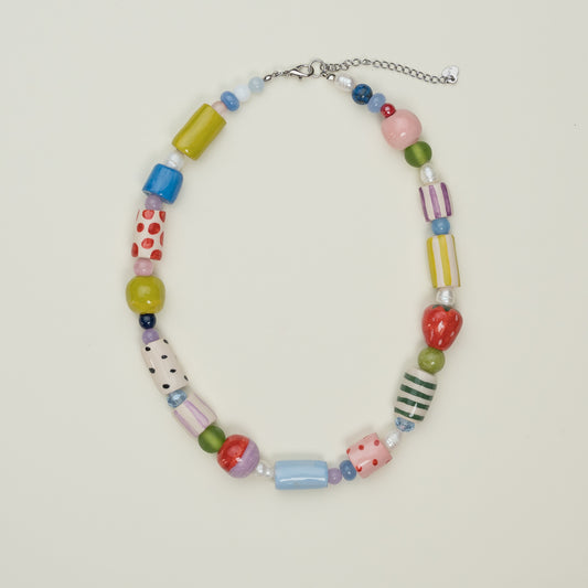 Collana con perline in ceramica
