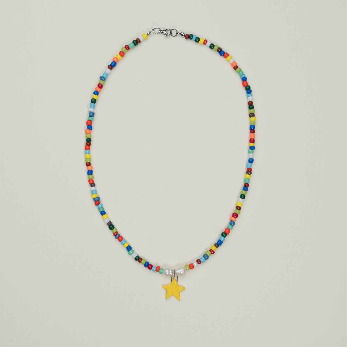 Collana di perline con stellina