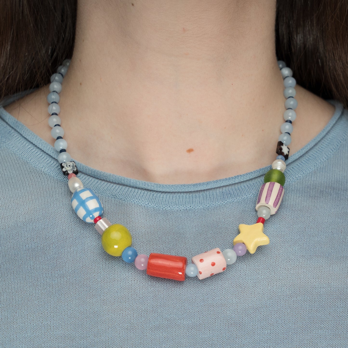 Collana con perline in ceramica e stellina