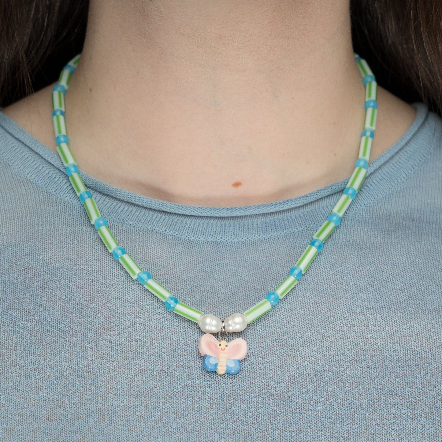 Collana con ciondolo farfalla