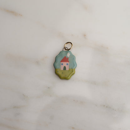 Ciondolo ovale con bordo ondulato