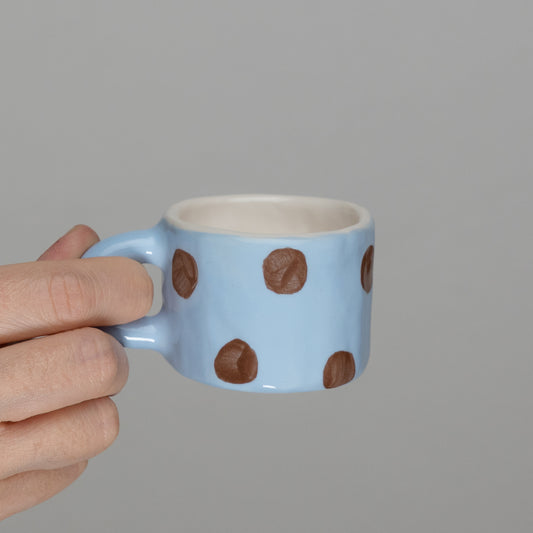 Tazzina azzurra a pois